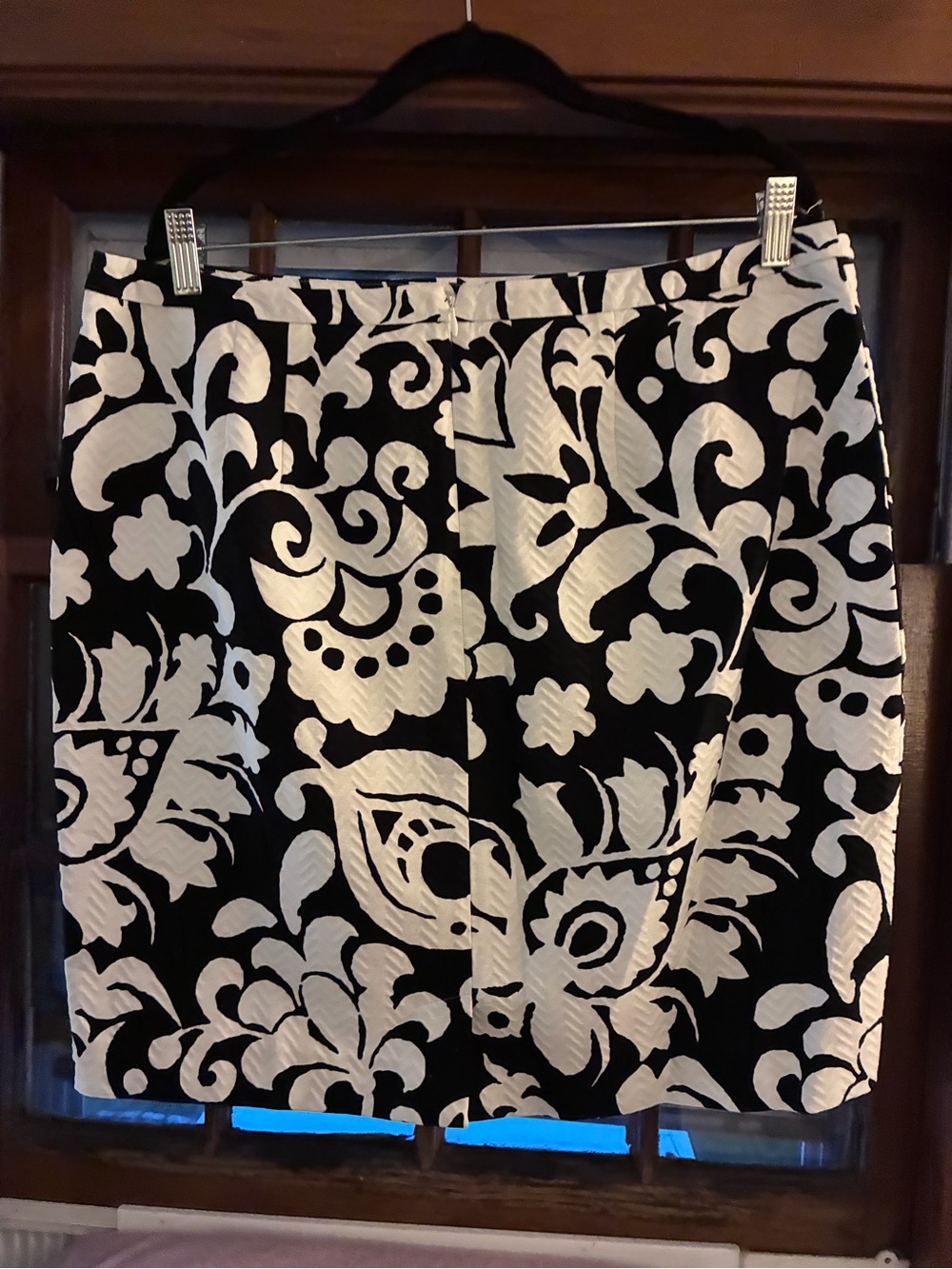 Talbots Black and White Floral-Print Pencil Skirt